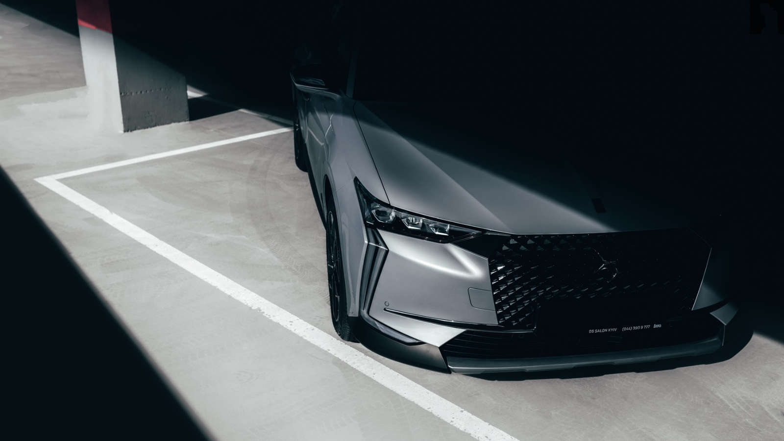 Нові втілення DS 4 2025 модельного року — зустрічайте DS 4 Pallas та DS 4 Étoile