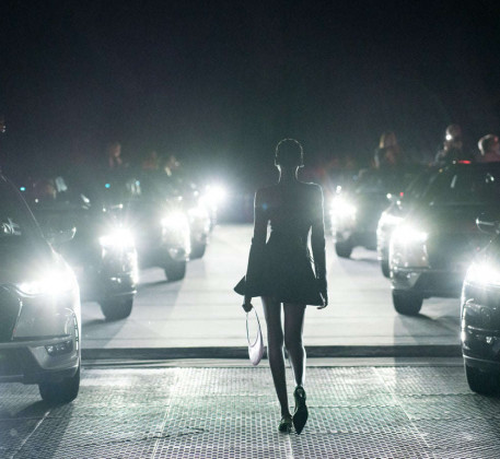 Електромобілі та гібриди DS Automobiles на Тижні моди в Парижі: коли світ високих технологій зустрічається зі світом високої моди