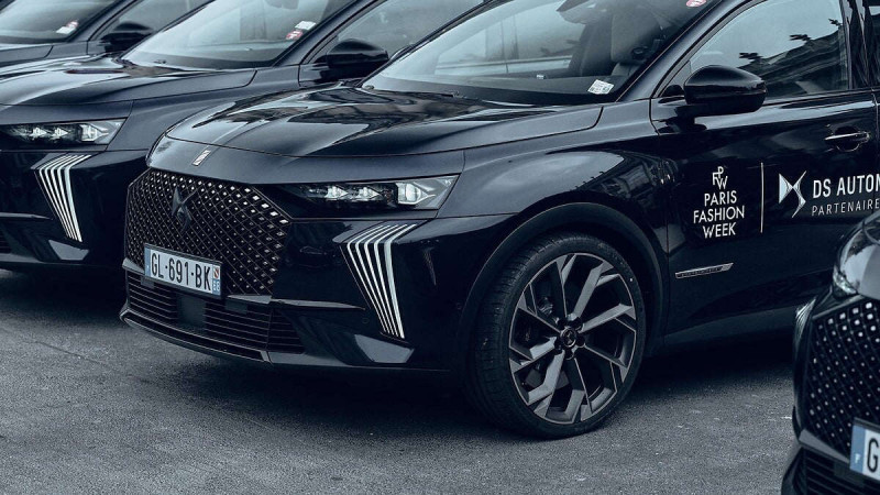 DS Automobiles традиційно став автомобільним партнером PARIS FASHION WEEK 2025