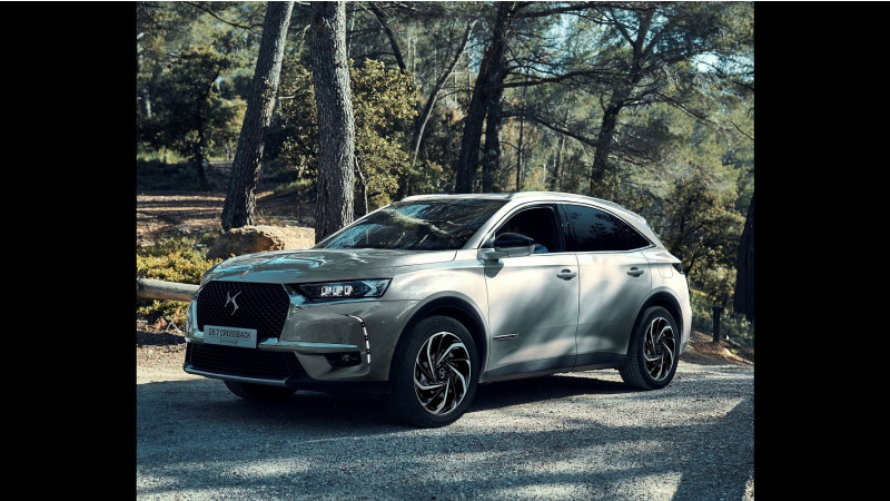 DS 7 CROSSBACK E-TENSE 225: Новий підзаряджаємий гібрид типу «PLUG-IN»
